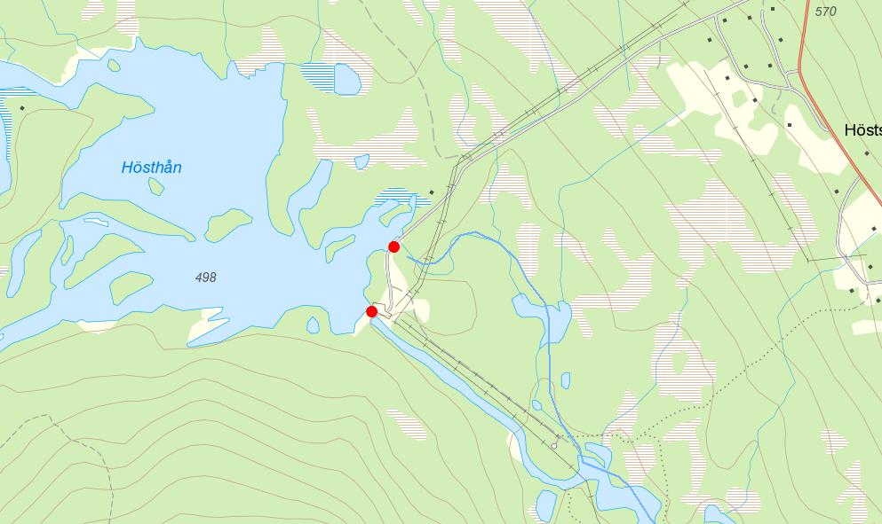 Torrfåra (sidofåra) Tub/kulvert Torrfåra (huvudfåra) Figur 28. Översiktskarta över Hösthån och Båthusströmmen. Röda punkter motsvarar dammarnas läge.