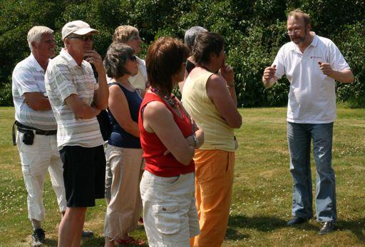 Lördagen den 27 augusti kl.10.00-14.00. Biodlingens dag. Gammelgården i Rävlanda.