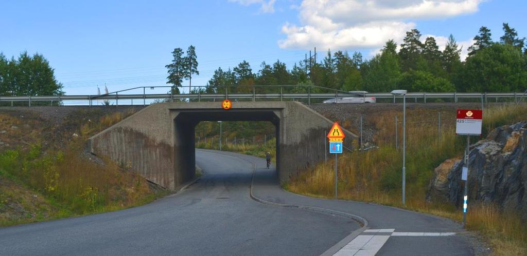 Sida 22 (36) Detaljplaneområdet innefattar trafikplats Hålludden vid Värmdöleden.
