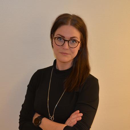 bland annat upp.
