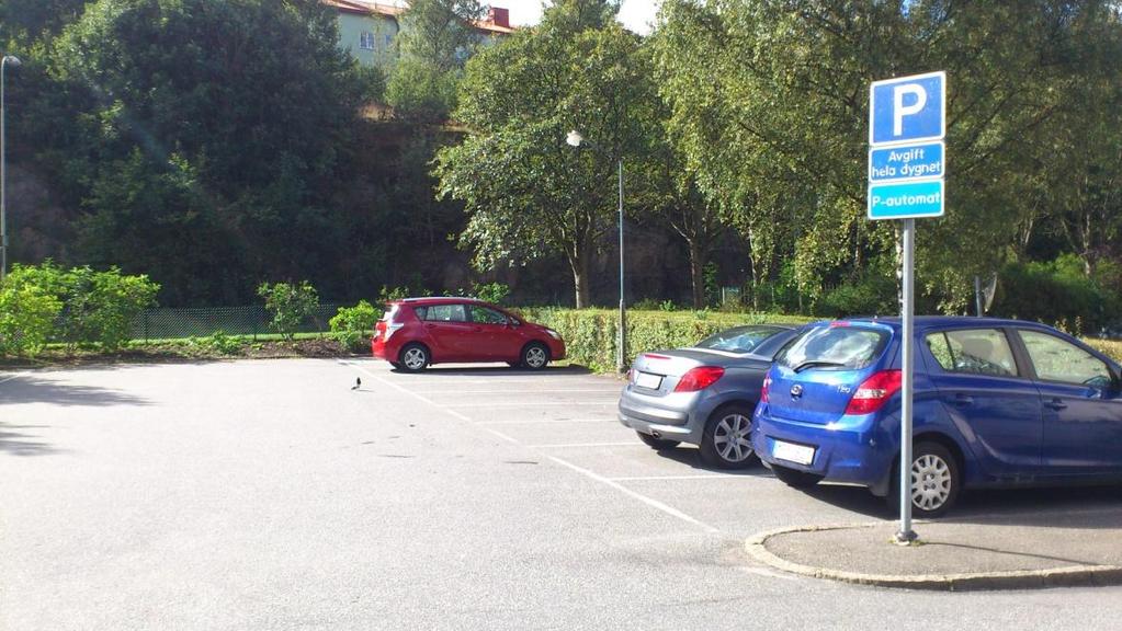 Avgiften för att parkera här är 5 kr/tim alla dagar.