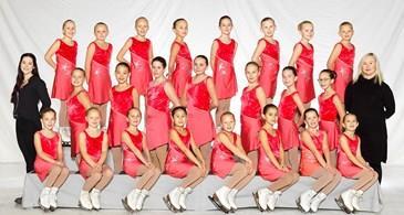 Team Melody Team Melody är klubbens uppvisningslag. Säsongen 2017/2018 har de tränats av Frida Bergman och Julia Andersson.