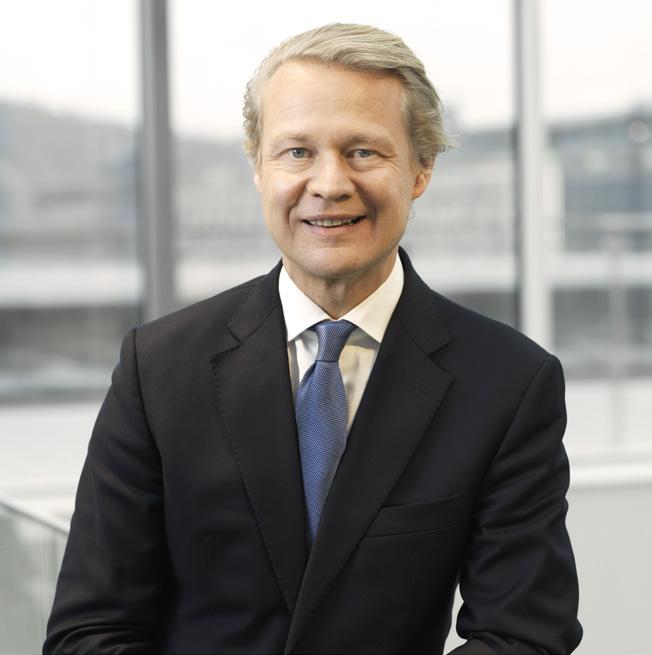 Tidigare erfarenhet: Chief Strategy Officer för Surgical Workflows inom Getinge. Han har tidigare haft ledande befattningar inom bland andra Zimmer, Stryker och American Medical Systems.