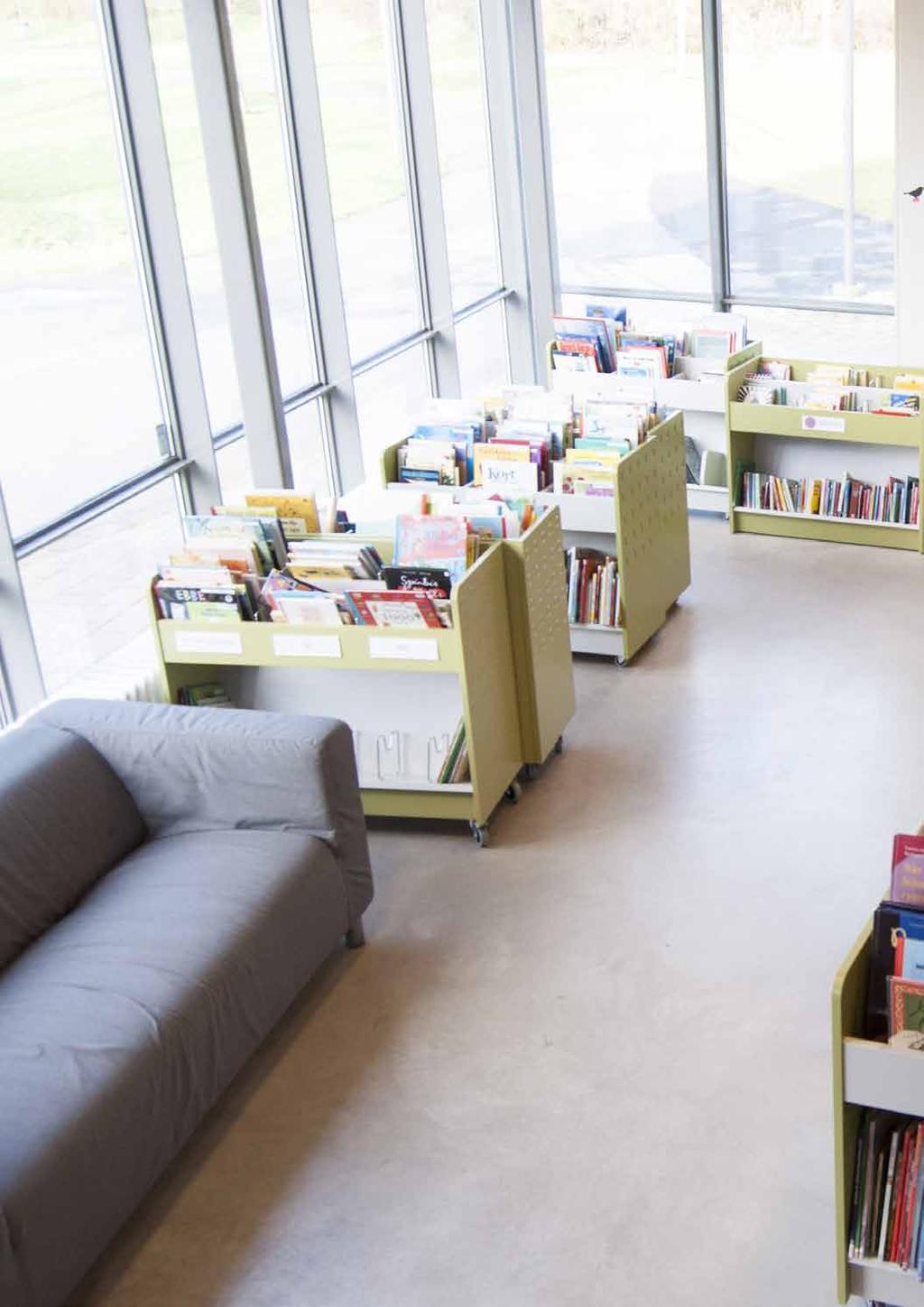 MERÖPPET PÅ HJÄRUPS BIBLIOTEK Meröppet innebär att biblioteket är tillgängligt för besökare under vissa tider, även när det inte finns personal på plats.