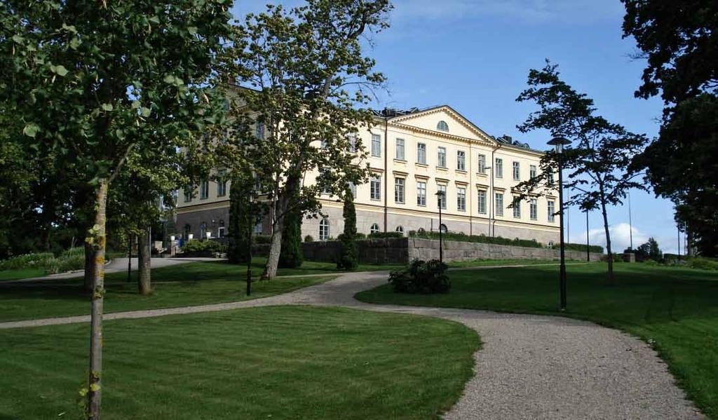 De förslag som finns i detta planförslag på att stärka Frövis koppling mellan kärnan och strandpromenaden stämmer överens med den struktur på orten som ritades i förslag till stadsplan för Frövi 1944.