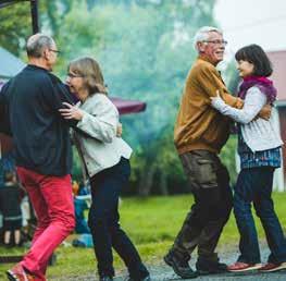 rocken, färgad med en smula folktradition Arr: Visföreningen Frukostklubben, Ludvika Kommun & Folkuniversitet Dalarna Stiko Per Larsson LUDVIKA VÄSMAN STRAND, KAJKROGEN 1700 0000 VISFESTIVALEN