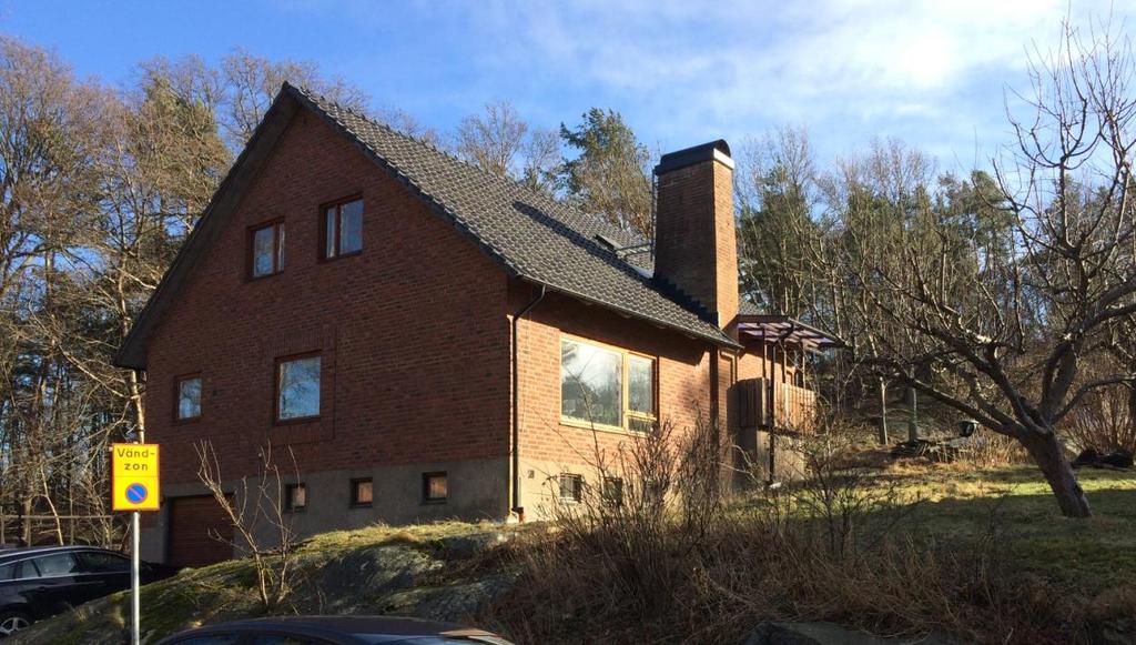 Foto med enfamiljshuset som föreslås rivas Avstämning med andra förvaltningar Ärendet har sänts till Göteborg Energi, Kretslopp och vatten, Kulturförvaltningen, Lokalförvaltningen,