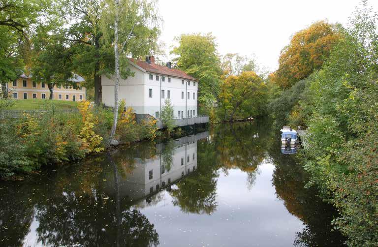 Ortsanalys Gästrike-Hammarby 95 Vid Gavelhytteån finns exempel på en typisk bruksmiljö från 1800-talet. Grönstruktur Det finns gott om grönområden i Gästrike-Hammarby.