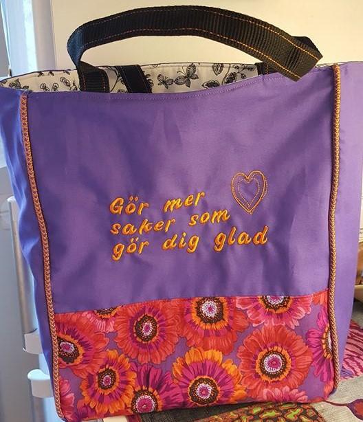 Gör mer saker som gör dig glad Projekt nummer 1 Fodrad shoppingkasse I detta