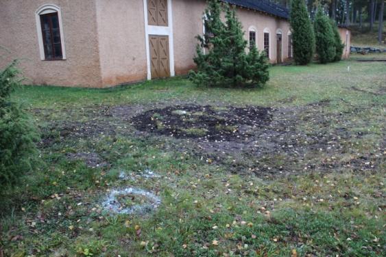 Planerade läget för provgrop J12-2 är markerat med en vit ring.