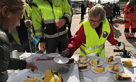 Vid plats har resenärerna numera tillgång till parkering för bil och cykel, en laddningsstation för el-bil samt en cykelpumpstation. Skidställ i bussarna Årets uppfinning.