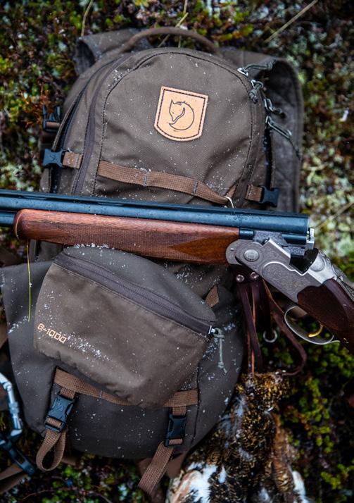 Den nya Lappland Hike 15 har vad du kan förvänta dig av en Fjällrävenryggsäck: Den har väl genomtänkta detaljer som till exempel reglerbara remmar, ett flertal fästen och öglor att sätta fast