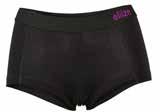 eliize Black & White Collection ELIIZE MINI SHORTS Sportig trosa i minishorts-modell. Mjuk bomullskvalité med bred resår i midjan. Fodrad gren och normal livhöjd. 95% bomull, 5% elastan. Tvättas i 60.