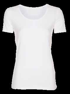 Slim fit LADY SHAPE TOP Figursydd damtopp av mjuk bomullsjersey med rund halslinning och kort ärm. Fin bomullskvalitét som håller formen.