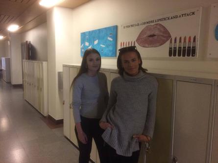 Hvst15 Här står några elever tillsammans