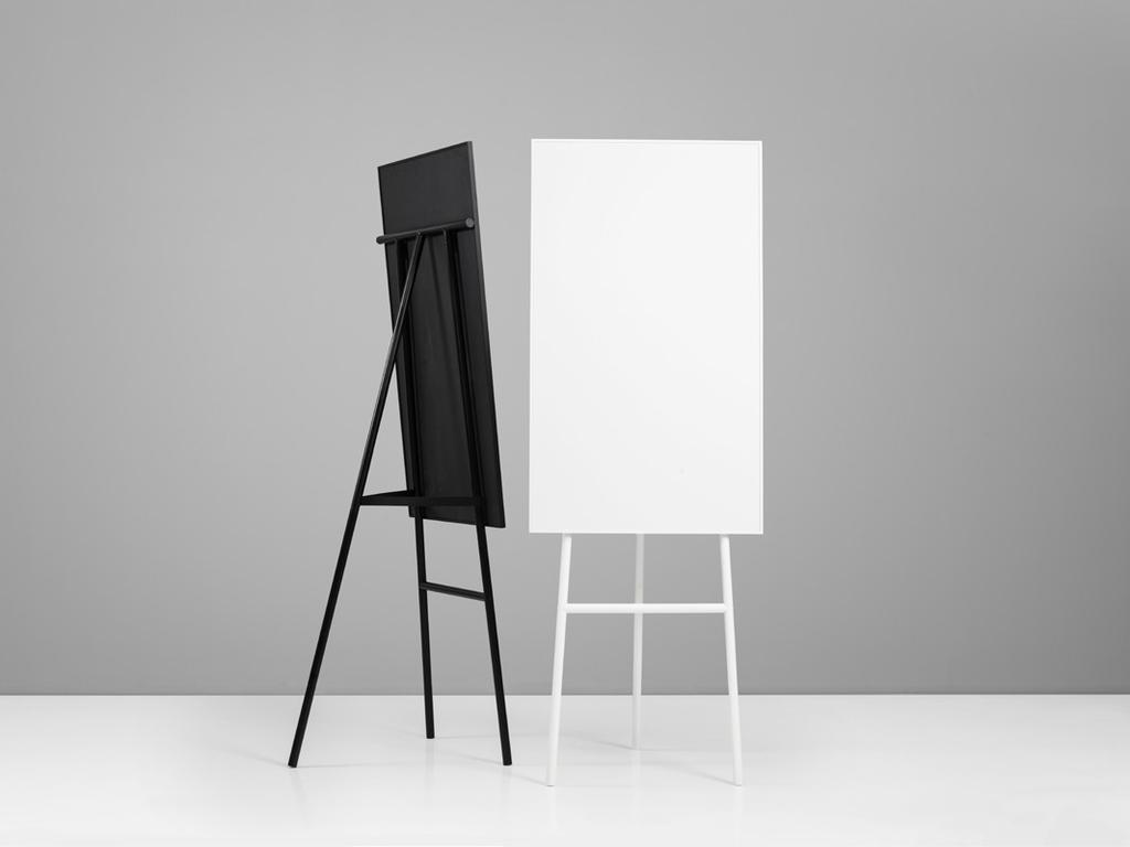 Produktkatalog Configura 2015 Mobila Skrivtavlor/Blädderblockställ ONE Blädderblockställ Ett klassiskt trebent