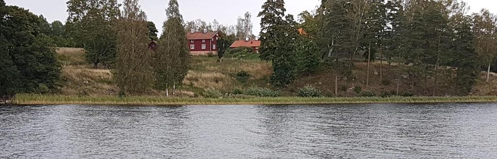 I akvatiska miljöer kan detta material utvinnas ur små mängder vatten och genom molekylära analyser ange vilka arter som befinner sig inom ett område, utan att man varken ser eller fångar organismen.