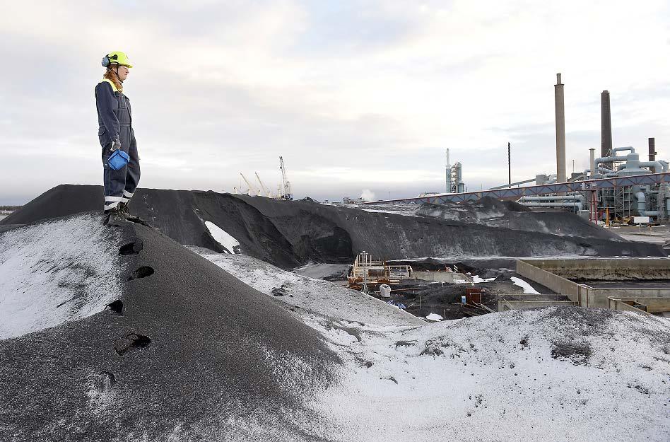 Praktiska konsekvenser av att järnsand inte tillåts som biprodukt Järnsanden är en integrerad del av smältverkets process.