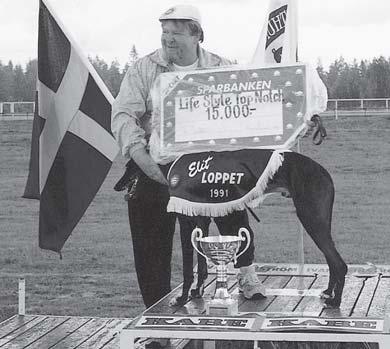 15, Golden Shadow, VHS, 31.66, Trucker Wood, SkHK, 31.90 och Peter Pumkin, SDA, 31.72. Samma dag avhölls Gulddivisionen i Alingsås, semifinalsegrarna hette Akilles, 31.81, och Miles, 32.03.