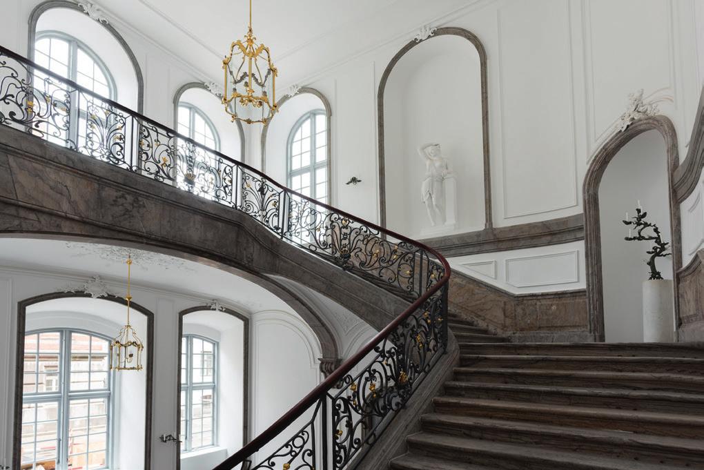 KEIM FÖR RESTAURERING SEDAN 1878 KEIM grundades 1878 och silikatfärgen har rötter i 1800- talets europeiska klassicism som höll fasaddekorationer högt.