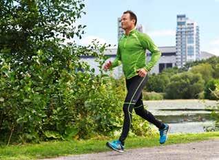 ÅRET SOM GÅTT 3 FINANSIELL ÖVERSIKT TOTALAVKASTNING PÅ FASTIGHETSPORTFÖLJEN, % 25 NÖJDA MEDARBETARE, PRESTATIONSINDEX 4,4 20 4,0 15 10 5 3,6 3,2 FABEGES STORA HÄLSO SATSNING 0 13 14 15 16 17 2,8