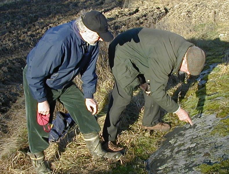 beskedet att den skingrats och var utom kontroll. Broby låg omedelbart norr om ån, några hundra meter väster om den nuvarande vägen till Beteby.
