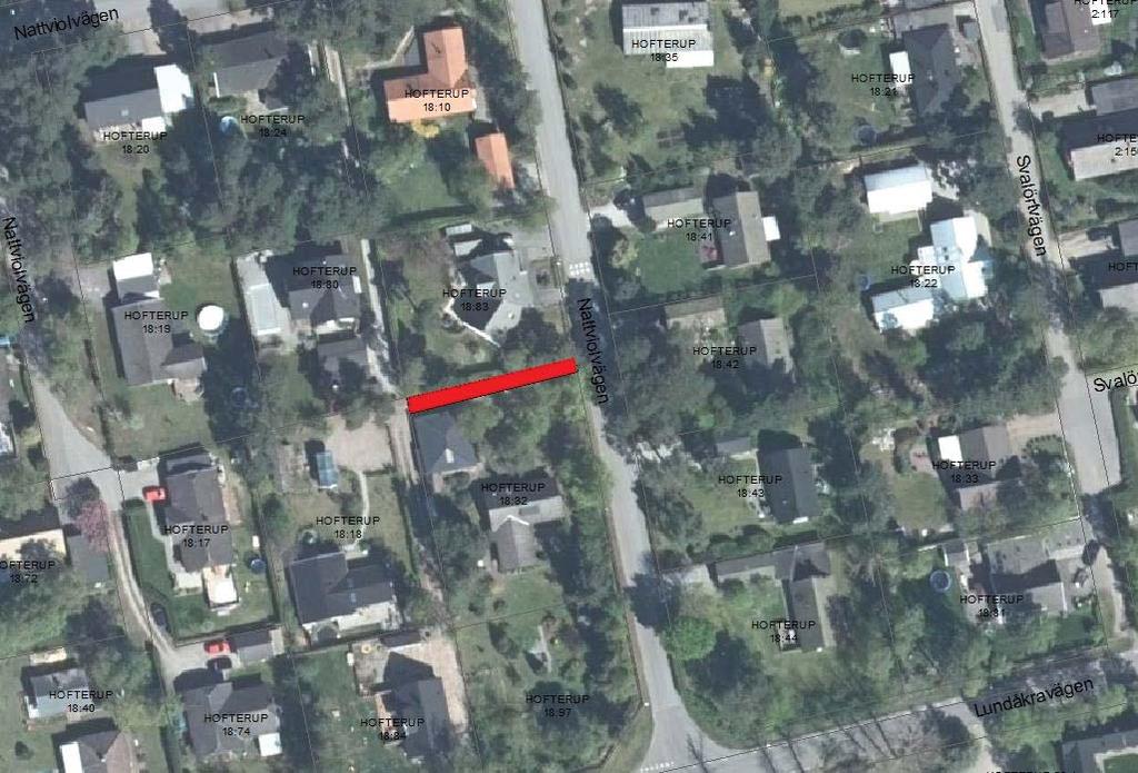 Hofterup 18:32, Nattviolvägen 1 mfl, 8 Ingår i Hofterups vägförening (Hofterup ga:5). Privat markägare. Utgör kvartersmark i plan Bild: Förslag: Bör ej övertas till kommunalt huvudmannaskap.