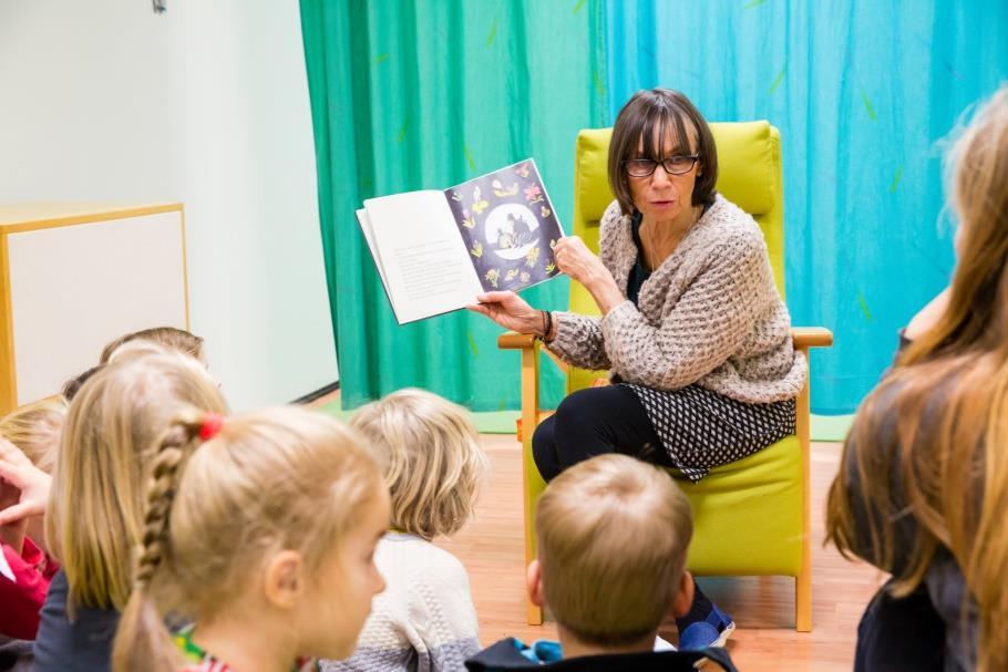 Interkulturell Storytelling i berättandets skugga Verkstaden riktar sig till 5 12 åringar. Barnen får lyssna, rita och fritt återberätta egna tolkningar av en saga.