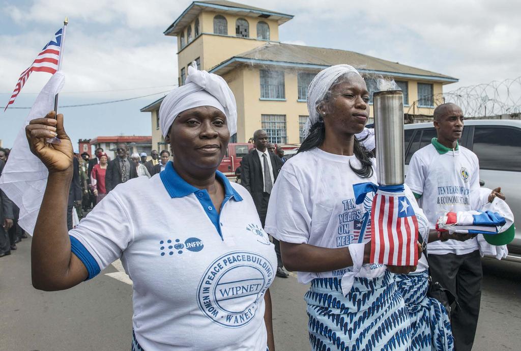 Foto: FN/Staton Winter 2003 tvingade tusentals kvinnor i Liberia fram ett fredsavtal genom en ihärdig massprotest. Deras fredliga protester bidrog till att inbördeskriget avslutades.