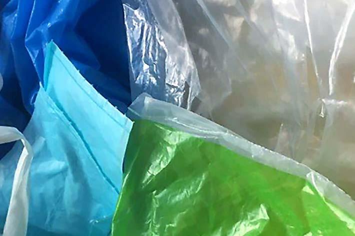 Vägledning plast Plastbärkassar - Rapportera och informera Konstgräs - Verksamhetsutövarens ansvar -