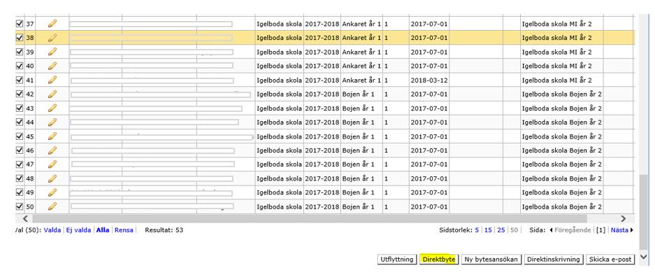 7 Klassuppflyttning 1. I menyn väljer du Skola och sedan Elevöversikt och tar fram den klass du skall flytta upp genom att ange Läsår, årskurs och klass. 2.