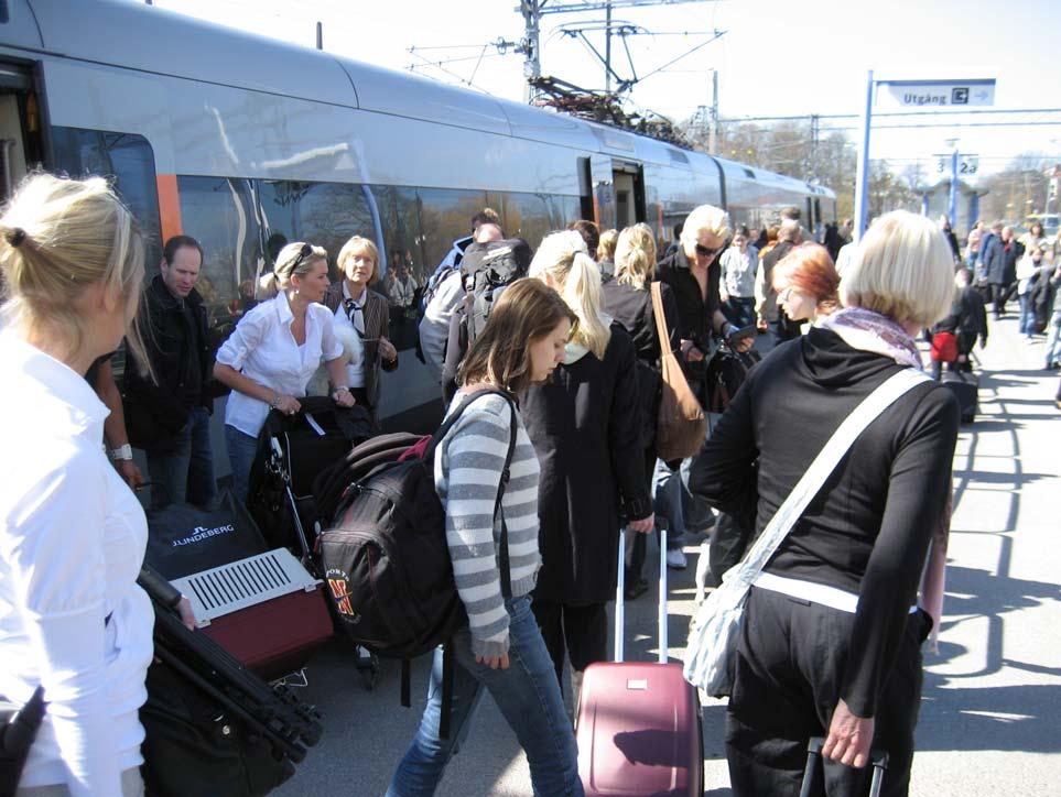 SAMRÅDSFÖRSLAG 2009-07-01 Regional transportplan för Kalmar län åren 2010 2021 REGIONFÖRBUNDET I KALMAR LÄN Besöksadress: Nygatan 34 i