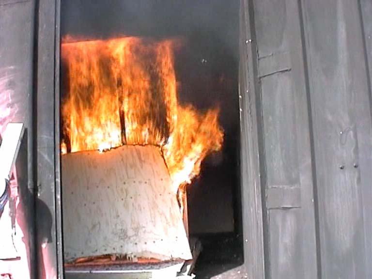 Bild 4: Brand i slussen. Försöksuppställning innan antändning.