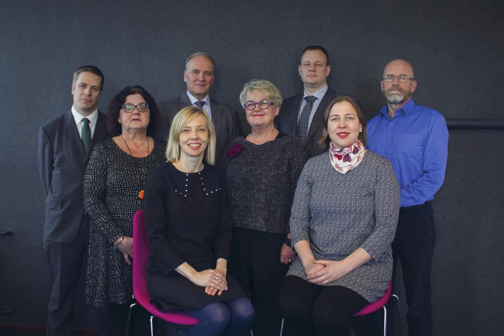 ngsgrupp 2016 Mikko Koiranen, förvaltningsdirektör, enheten för administration Revisionsverkets enhet för administration sköter verkets allmänna administration, personaladministration och