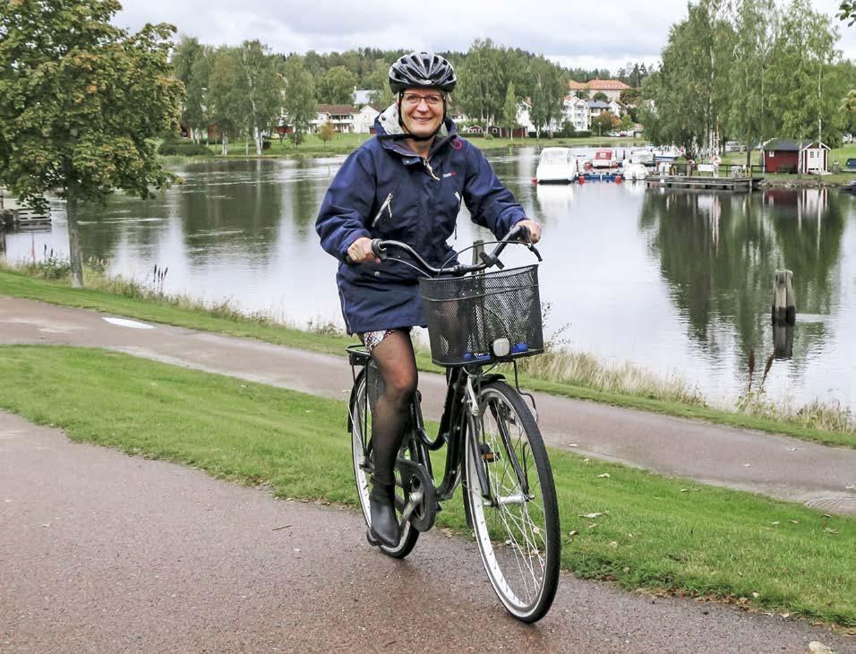 24 Medarbetare Viktiga händelser under året Kompetensförsörjningen är en stor utmaning. År 2017 gjordes 101 externa och 30 interna rekryteringar. Antalet sökande var drygt 1 900.