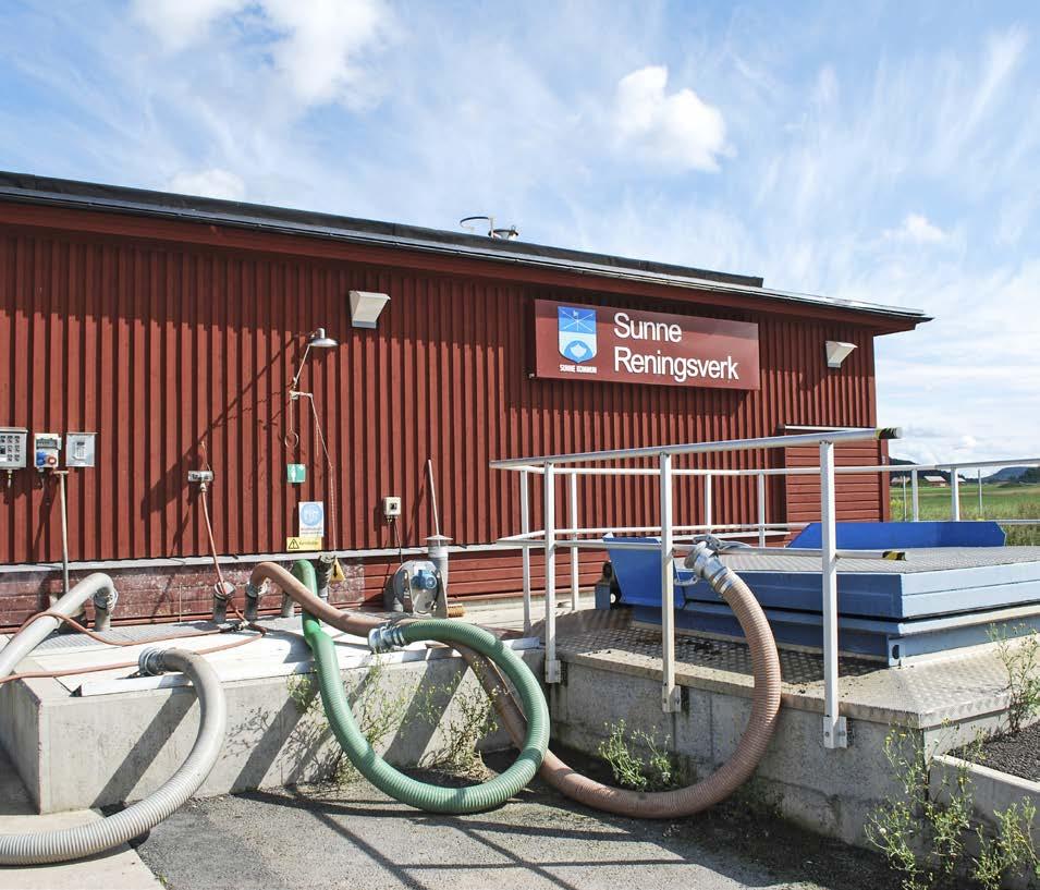57 Nyckeltal Vatten och avlopp 2015 2016 2017 Producerat dricksvatten, m³ 750 125 800 708 738 080 Försäljning dricksvatten, m³ 539 200 609 380 578 900 Renat avloppsvatten, m³ 1 107 100 1 022 644 1