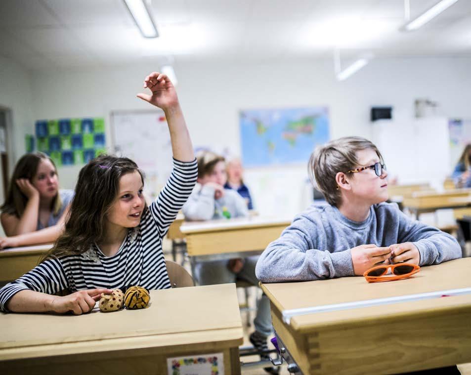 73 Barns lärande Chef: Anna Ullenius Ansvarsområden Familjecentral Förskola Fritids Förskoleklass Grundskola, årskurs 1 6 Grundsärskola, årskurs 1 6 Ekonomiskt