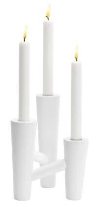 Förpackning om 1 st Lumiprop, 1 st laddningshållare, 1 st USB-kabel, 1 st adapter, 1/vje bitklots av silikon x-small, small, medium, large samt 1 st