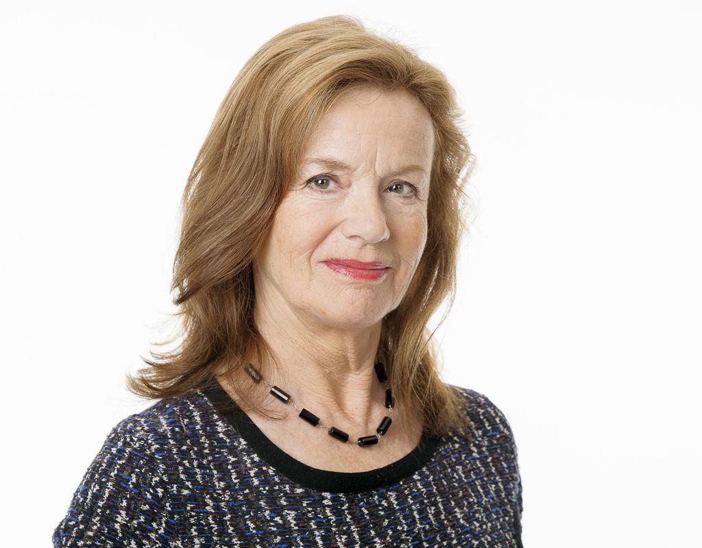 APRIL Camilla Lundberg Elever från kulturskolan Guldkorn ur den klassiska musiken inleder kvällen! Tisdag 10 apr 18.30-20.
