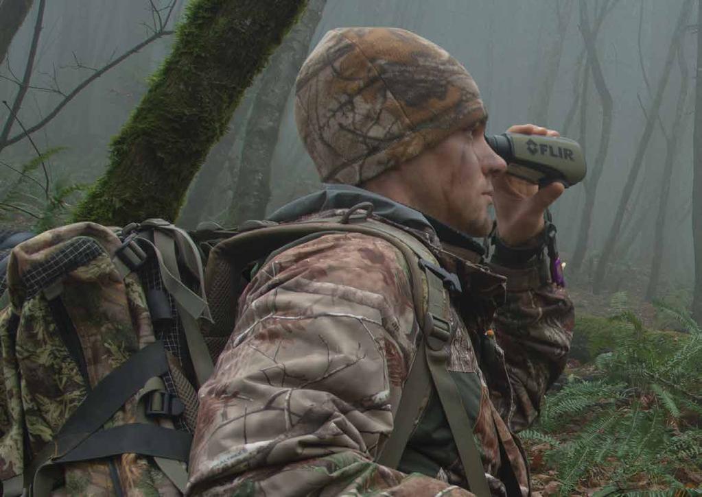 DU ÄLSKAR NATTLIVET Oavsett vad ditt mål är spåra storvilt, hindra vilddjur från att skada dina djur eller hitta någon i jaktlaget i skogen värmekameror med mörkerseendefunktion hjälper dig att få