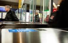 gratis i tunnelbanan. Socialdemokraterna i landstinget kommer med tre förslag som ska göra det billigare och enklare för SL-resenärerna.