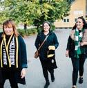 Nu sträcker de ut en hand till andra kvinnliga fotbollsfans. SUPPORTERSNACK.