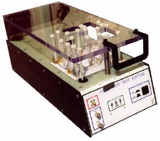 Figur 1. Nåldynefixtur Detta ligger till grund för utvecklandet av BScan-testning. Standarden IEEE 1149.