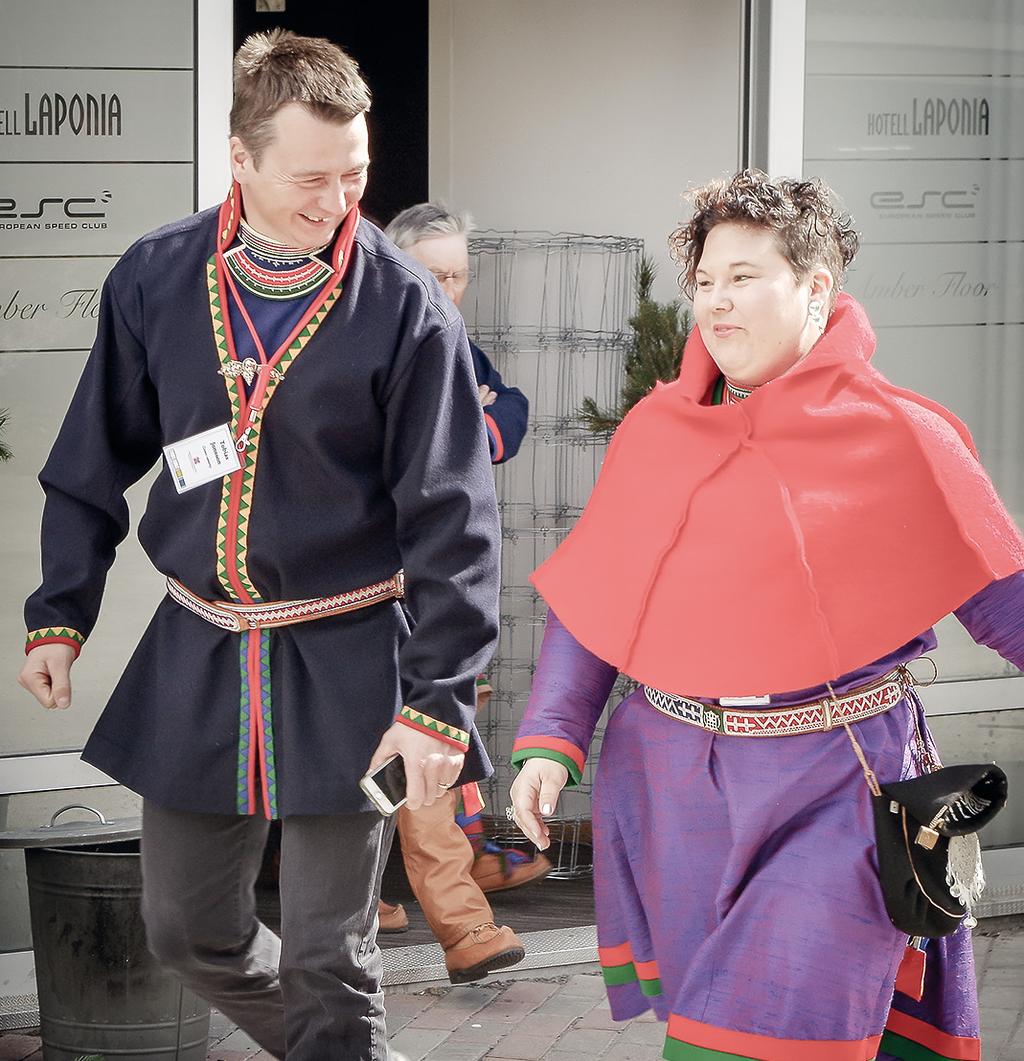 Tobias Jonsson från Gran och Sara Ajnnak från Svaipa. Foto: SSR.