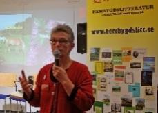 Bhf samverkar med andra hembygdsförbund och andra ideella aktörer samt med offentliga aktörer som kulturinstitutioner, studieförbund och kommuner m.fl.