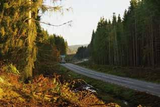 8 Bohusläns museum Rapport 2012:13 Tidigare undersökningar Figur 5. Passet norrut mot Valex. Fotot taget mot norr från bergsklacken som utgjorde den extensiva ytan inom Skee 1212.