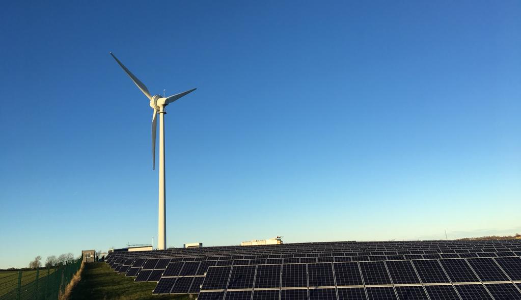 3.7 Lokalt energisystem i Simris Figur 18 Lokalt energisystem I Simris. Foto: Albin Carlén Placerad i byn Simris, Skåne län Projektstart januari 2017, ska pågå i tre år Projektpartners: E.