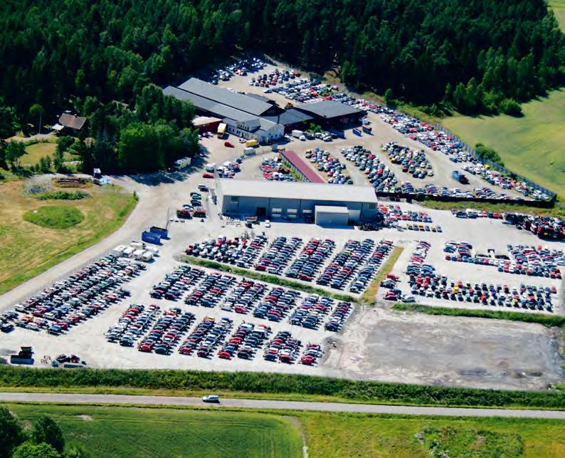 I kretsloppet BilReturs regelverk Foto: Agneta Trägårdh De tre stora återvinningsföretagen ställer sig bakom BilReturs regelverk. Från vänster.