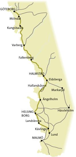 ca 70 meter ifrån. Närmsta villatomt ligger ca 43 meter från spår på västra sidan och 40 meter på östra sidan. Figur 4. Exempel på sektion genom planområdet 2.