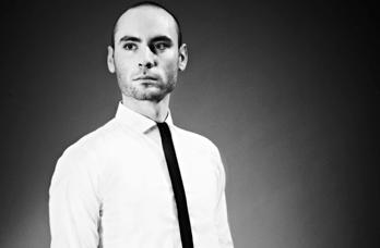 Kvällens konsert har alla förutsättningar att överraska med sitt breda musikaliska spektrum. Barytonsångaren Peter Mattei är en världsstjärna på operahimlen.